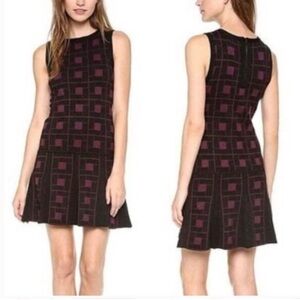 Like new! Alice + Olivia knit dress size Small